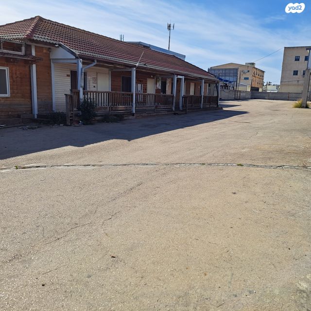 מבני תעשיה, חדרה