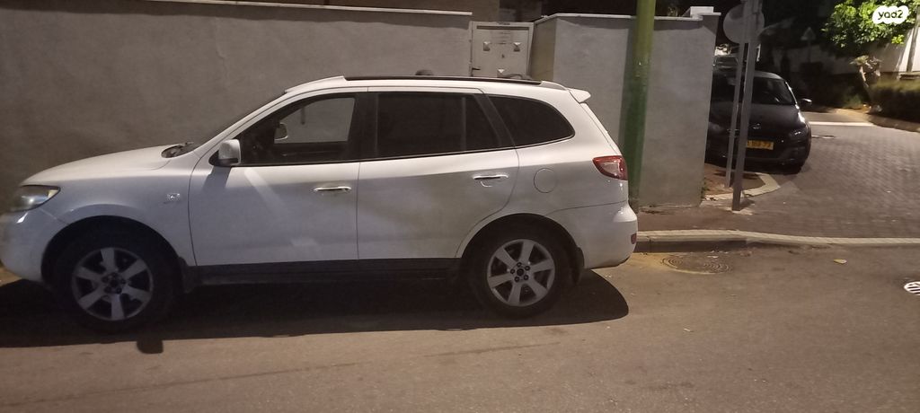 יונדאי סנטה פה