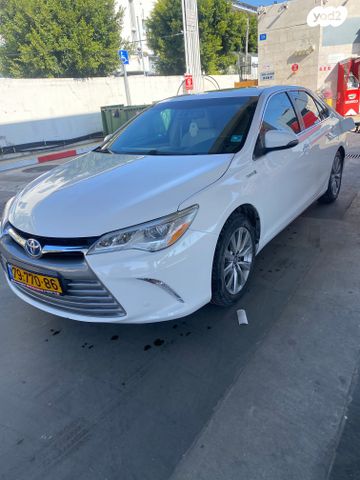 טויוטה קאמרי