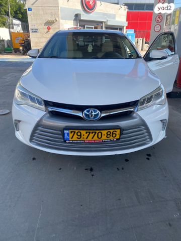 טויוטה קאמרי