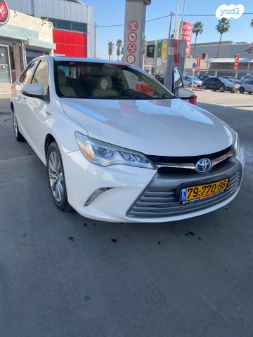 טויוטה קאמרי