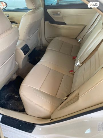 טויוטה קאמרי