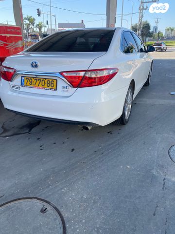 טויוטה קאמרי