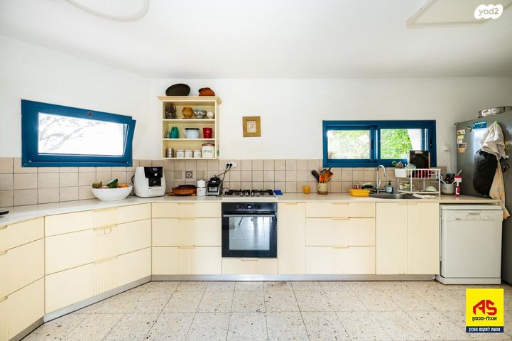 בית פרטי/ קוטג', אנקור 147, שיכון רמז, פרדס חנה כרכור