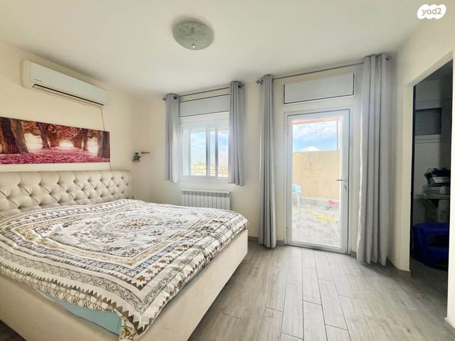 דופלקס, שדרות משה דיין, פסגת זאב, ירושלים