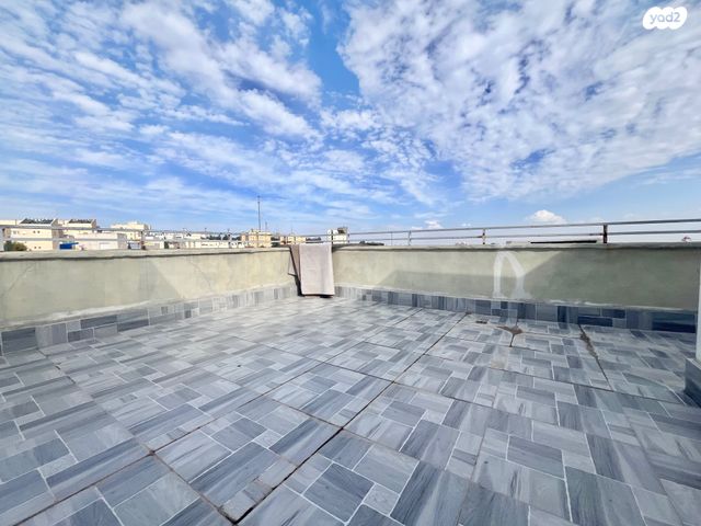 דופלקס, שדרות משה דיין, פסגת זאב, ירושלים