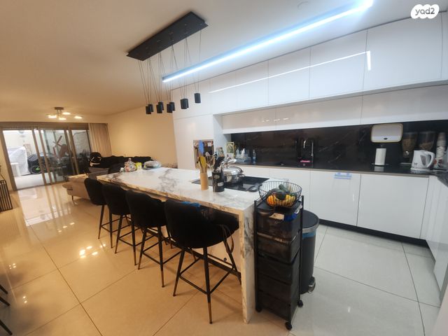 דירת גן, העצמאות, רובע הקריה, הסיטי, אשדוד