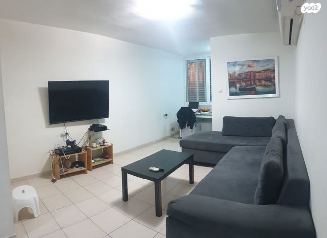 דירה, צביה לובטקין 8, נווה אליעזר וכפר שלם מזרח, תל אביב יפו