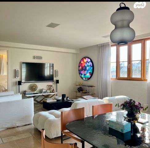 דירה, שטנד 24, הצפון הישן - דרום, תל אביב יפו