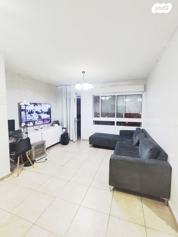 דירה, נחום גולדמן, באר שבע