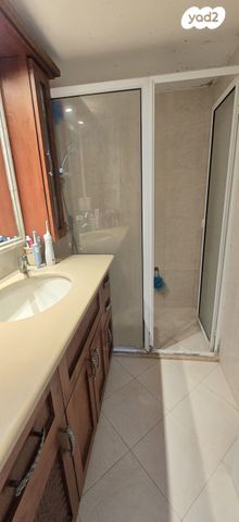 דירת גן, לבונה, חיפה