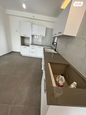 דירה, שקמים ואגמים, אשקלון