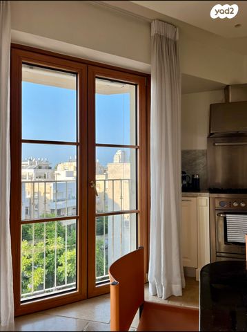 דירה, שטנד 24, הצפון הישן - דרום, תל אביב יפו