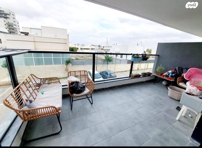 דירה, נתיבות