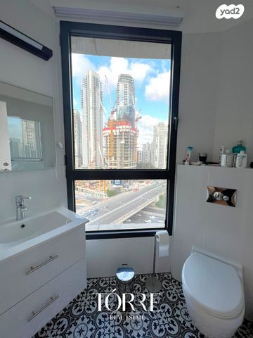 דירה, דרך מנחם בגין 160, מונטיפיורי, הרכבת, תל אביב יפו