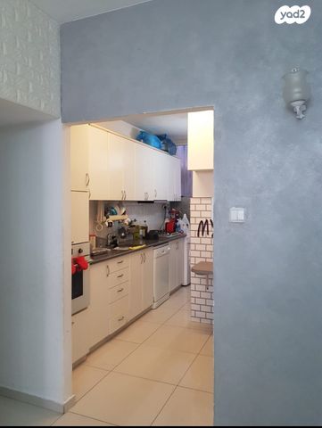 דירה, לב העיר, בת ים