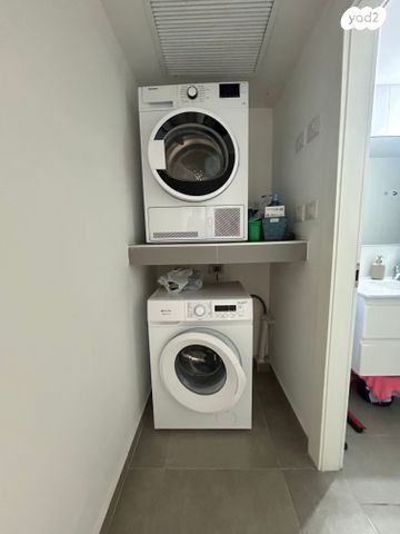 דירה, קרליבך, גני שרונה, קרית הממשלה, תל אביב יפו