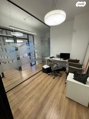 משרדים, שדרות רוטשילד, לב תל אביב, לב העיר צפון, תל אביב יפו