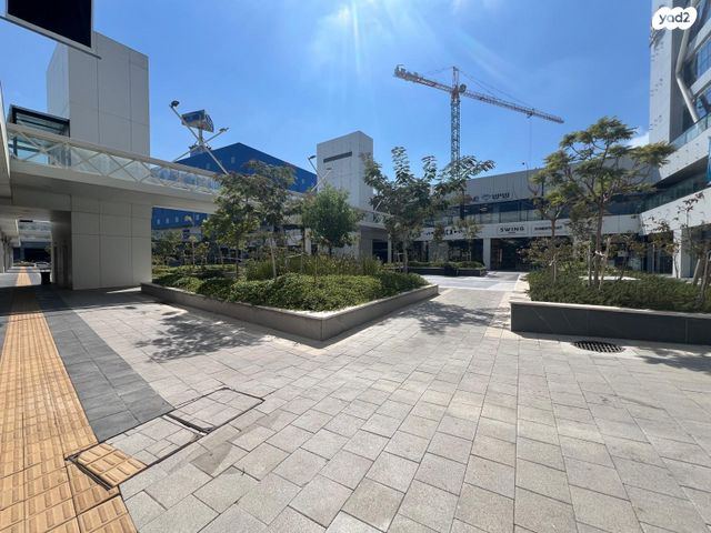 חנויות/ שטח מסחרי, מב"ת מערב, אזור תעשייה חדש, ראשון לציון