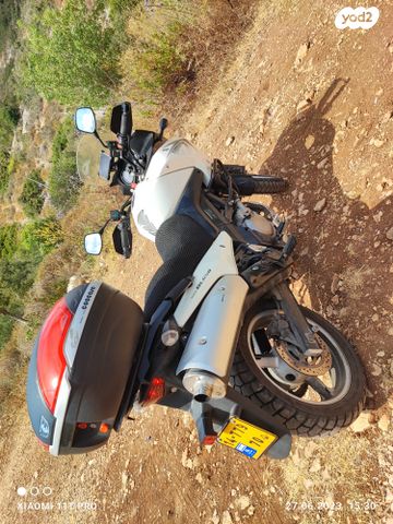 סוזוקי DL650 וי-סטרום