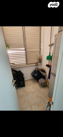 דירה, הרב אברהם יצחק הכהן קוק 44, הר שלום, בני ברק