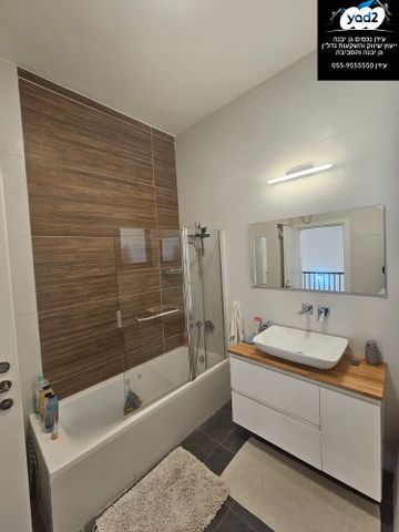 בית פרטי/ קוטג', גן יבנה מערב, גן יבנה