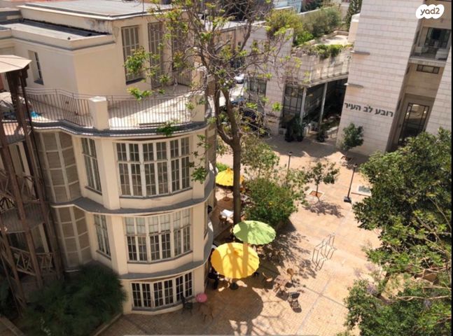 גג/ פנטהאוז, שטראוס, לב תל אביב, לב העיר צפון, תל אביב יפו