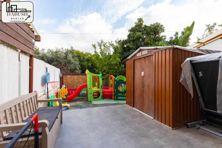 דו משפחתי, כפר יונה