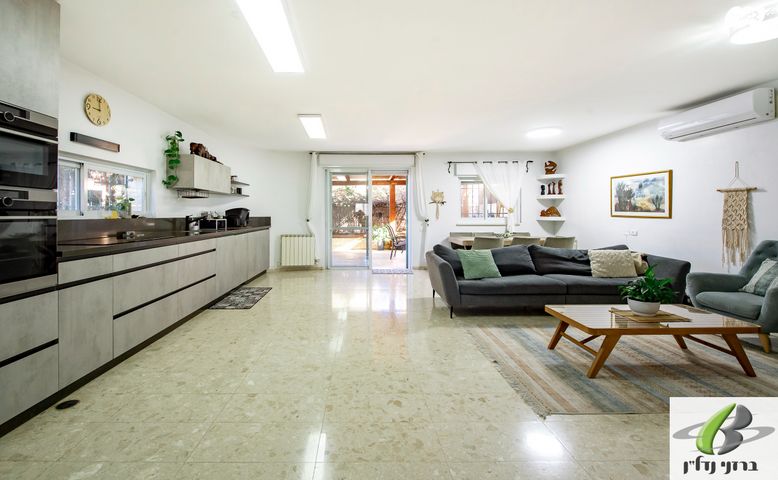 בית פרטי/ קוטג', צור הדסה