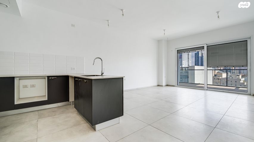 דירה, אריאל שרון 10, סיטי, גבעתיים