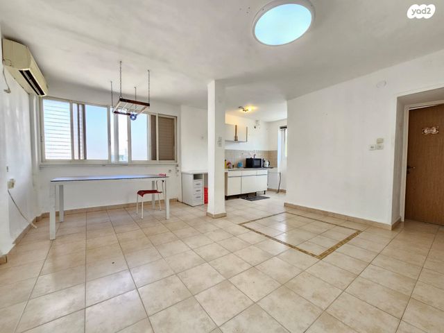 דירה, שיבת ציון, פרוסטיג, קרית אתא