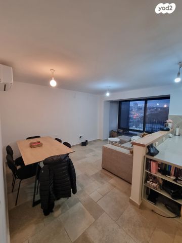 דירה, הרב הרצוג 81, גבעת הורדים, רסקו, ירושלים