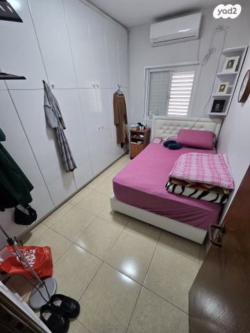 דופלקס, סעדיה גאון 1, גרין ועם, חולון