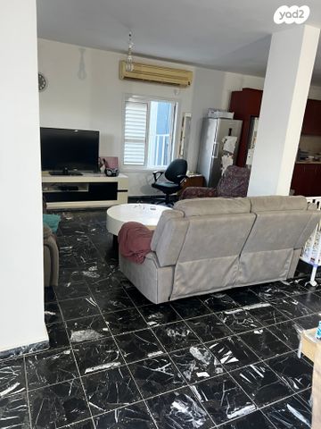 גג/ פנטהאוז, דרום מערב ותיק, בת ים