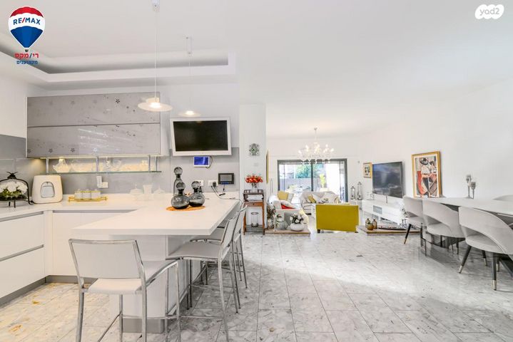 בית פרטי/ קוטג', חובבי ציון 36, שכונת האוצר, חדרה