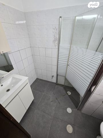 דופלקס, סעדיה גאון 1, גרין ועם, חולון