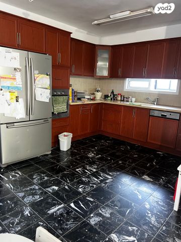 גג/ פנטהאוז, דרום מערב ותיק, בת ים