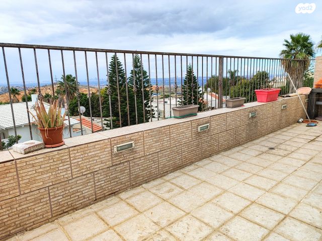 דופלקס, שלדג, צוותא ב, אלפי מנשה