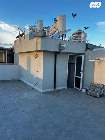 גג/ פנטהאוז, דרום מערב ותיק, בת ים