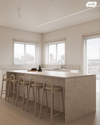 גג/ פנטהאוז, אדמונד סחייק, מלחה, מנחת, ירושלים