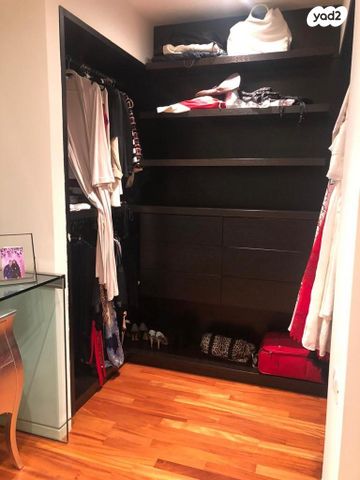 דירה, ניסים אלוני, צמרות איילון, פארק צמרת, תל אביב יפו