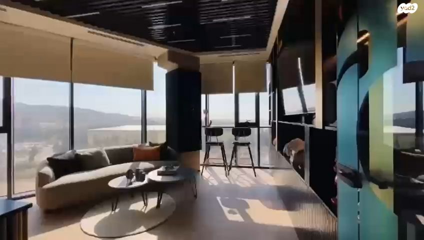 משרדים, שדרות מנחם בגין, החותרים, טירת כרמל