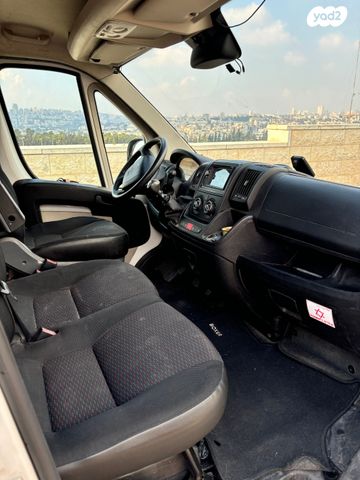 פיג'ו בוקסר