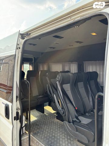 פיג'ו בוקסר