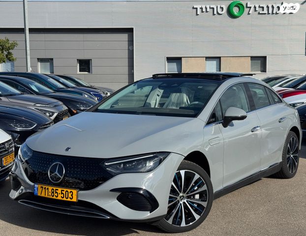 מודעת רכב מרצדס-בנץ EQE