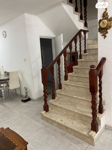 בית פרטי/ קוטג', סמטת יקינטון 9, יפה נוף, פרדס חנה כרכור