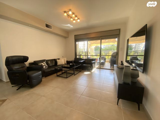 דירה, שלמה קפלנסקי, כפר גנים ג, פתח תקווה