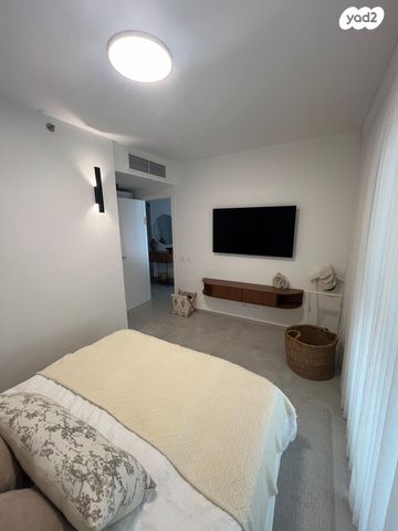 דירה, קהילת פאדובה 32, נאות אפקה א', תל אביב יפו