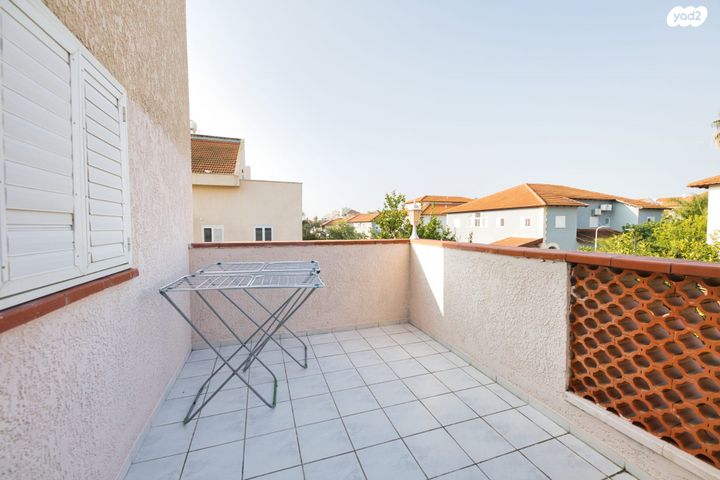 בית פרטי/ קוטג', חרוב, נאות יצחק רבין, מזכרת בתיה