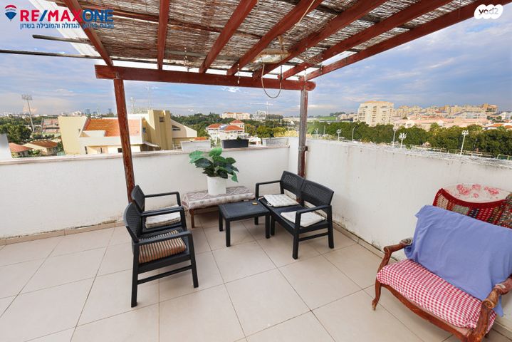 דופלקס, הדרים, הדרים החדשה, כפר סבא